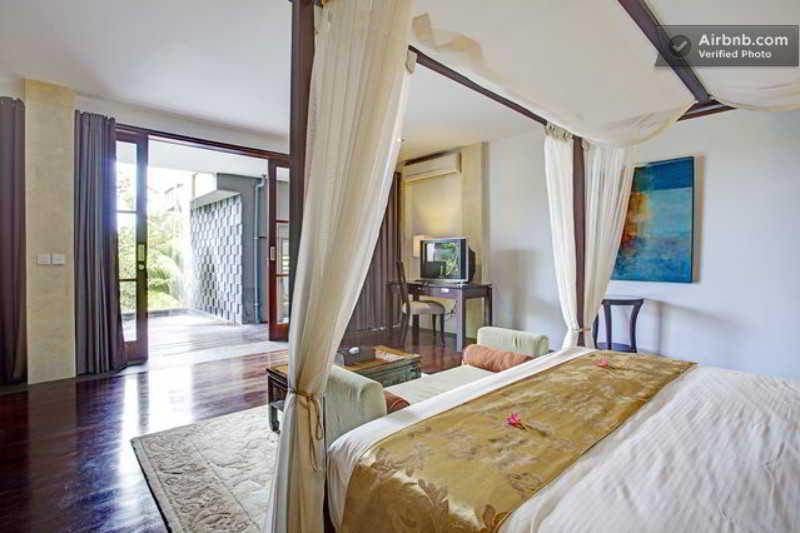 Villa Jalak Bali Jimbaran Exterior foto